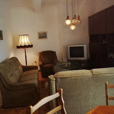 Katia's Apartment Palaiontsiflikion